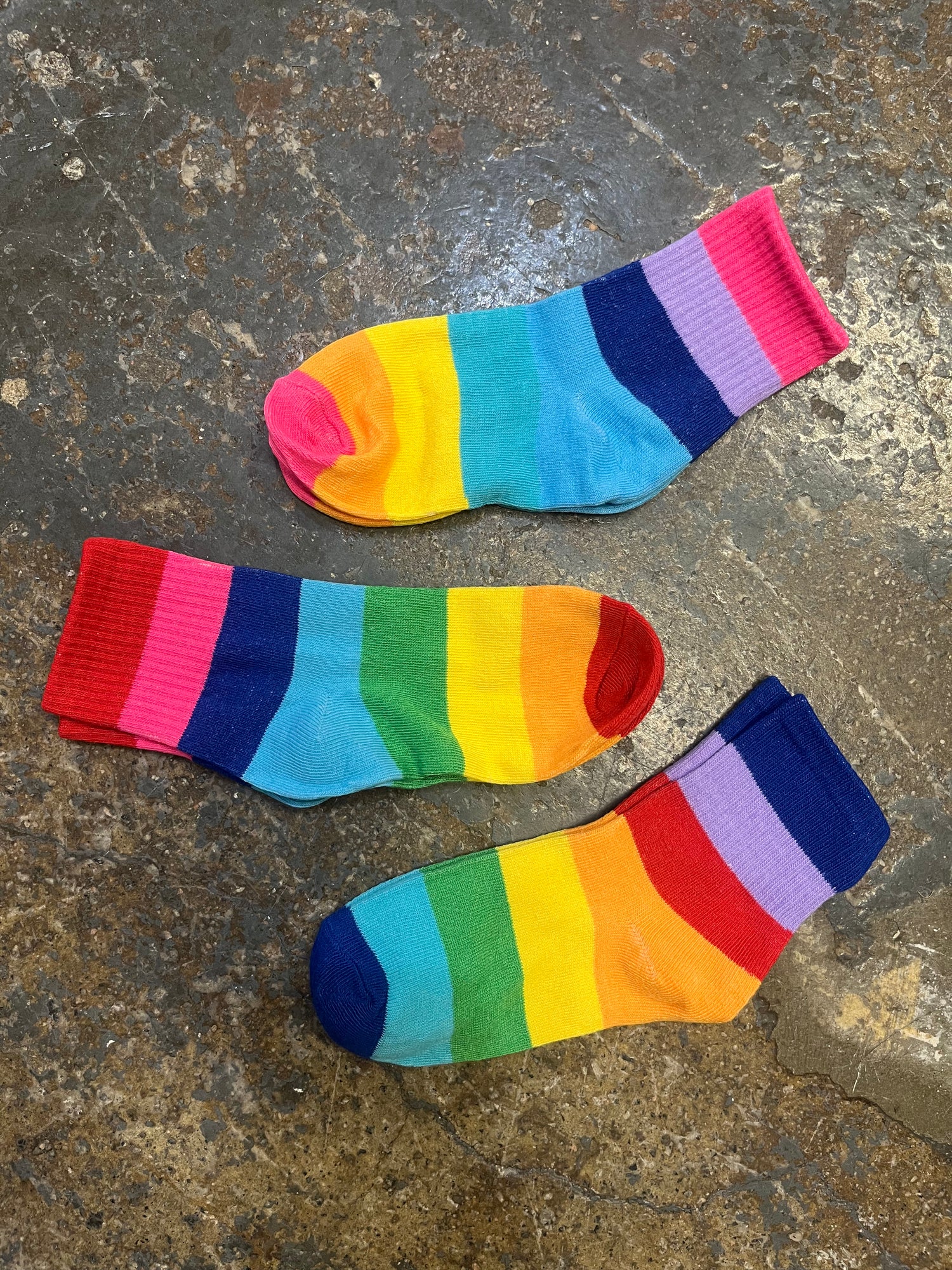 Rainbow Socks - Kids L (5-8y)